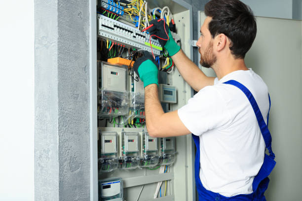 Best Circuit Breaker Repair  in Belle, WV